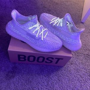 YEEZY BOOST 350 V2 ‘Static’ Reflective